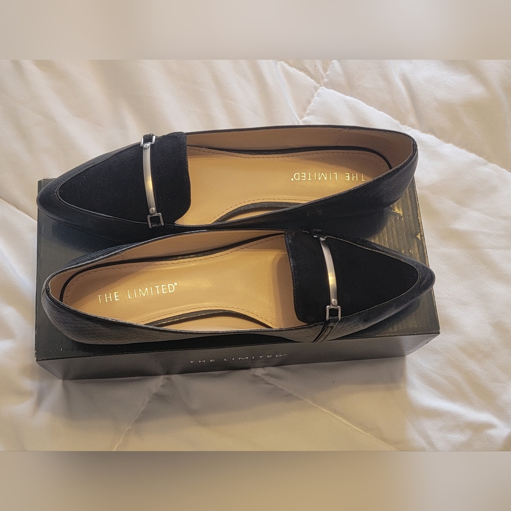 The Limited Women's Black Loafers